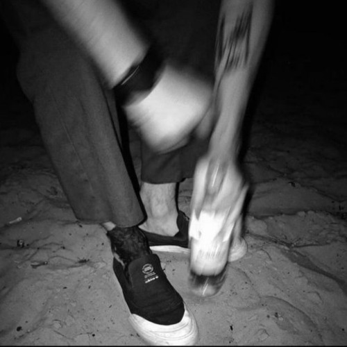 بينك وبيني حُب عمر..