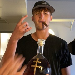 white boy anthem … (@okjuskiii)
