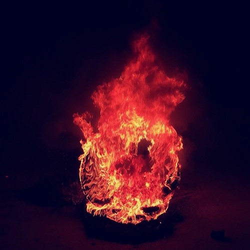 نزف الخاصرة الشاعر وحيد خيون- يحيى العتيبي