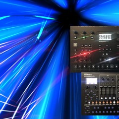 Analog Four MKII&Roland SH4D - Dual Synthesis (Deep House)