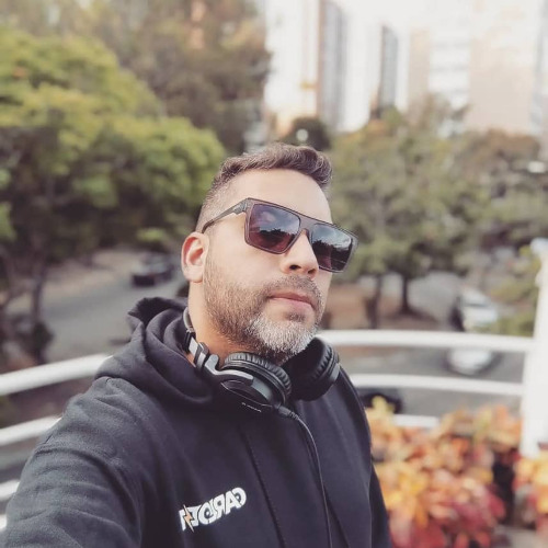 De La Trinidad x Carlotto- President