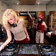 Carluschka - Synthetic Love | Radio Rudina