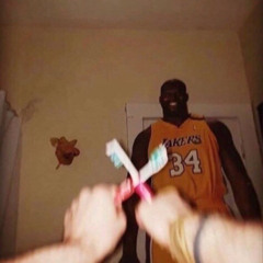 i  p r a y  t o  g o d  e v e r y  n i g h t