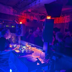 Ulrich Van Bell XN 28 Dec 2024 @ Sanctuary Montreal (Canada).MP3