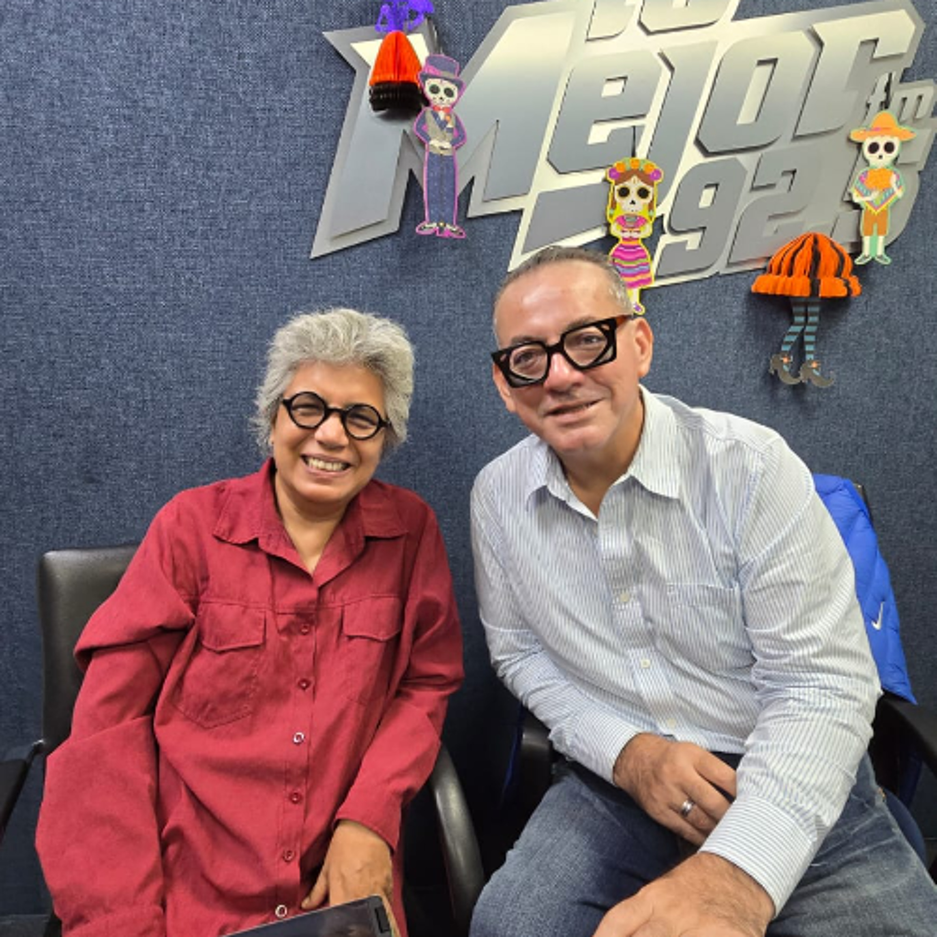 Las redes sociales alteran el desarrollo de los adolescentes; los padres deben regular su uso: Dra. Silva Sigales episode artwork