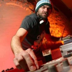 Husk 5 (The Secret Screens & SIR-VERE) Spatts DJ Relics Mix