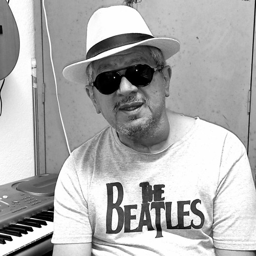 Stream Carruagem de Fogo by Mr. ROLLO | Listen online for free on ...