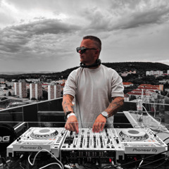 RASE HOUSE, TECHHOUSE