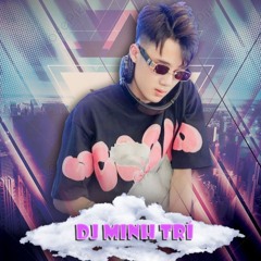 Chân Không Chạm Đất , Mình Anh Cân Tất - DJMT Thân Tặng