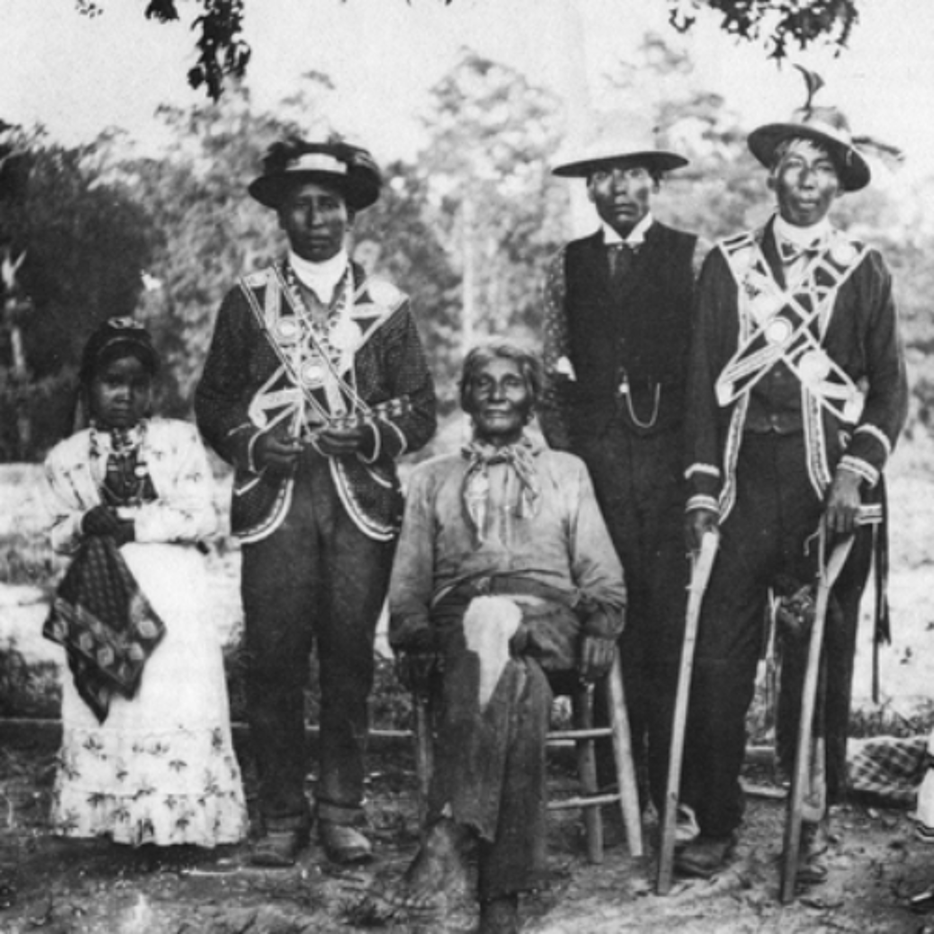 https://nativechoctalk.podbean.com/e/s8-e4-pt-3-honoring-our-choctaw-tvshka-warriors-%e2%80%93-in-memory-legacy-fatherhood-ryan-spring-choctaw/ episode artwork