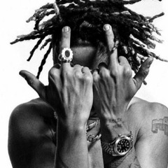 V DE VILÄO (HoodTrap Remix)
