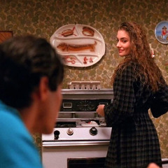 حاشاك ماينطفي وجهك من أفكاري