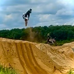 8 Pussy Bitches Prod.  RICHEST OPP