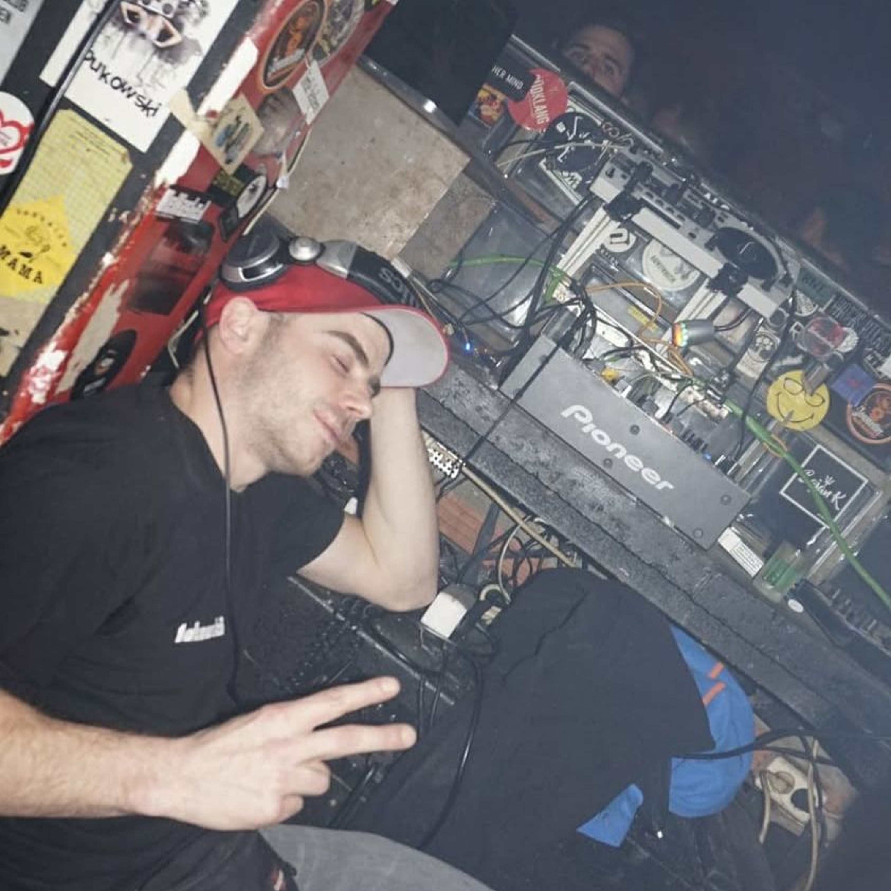 Geschichten aus dem Techno Club 3-Müde vor Glück (Club Set) episode artwork
