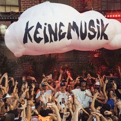 A Gira - Unfazed Remix played by KEINEMUSIK