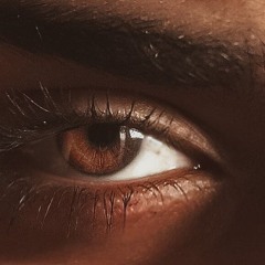 BROWN EYES