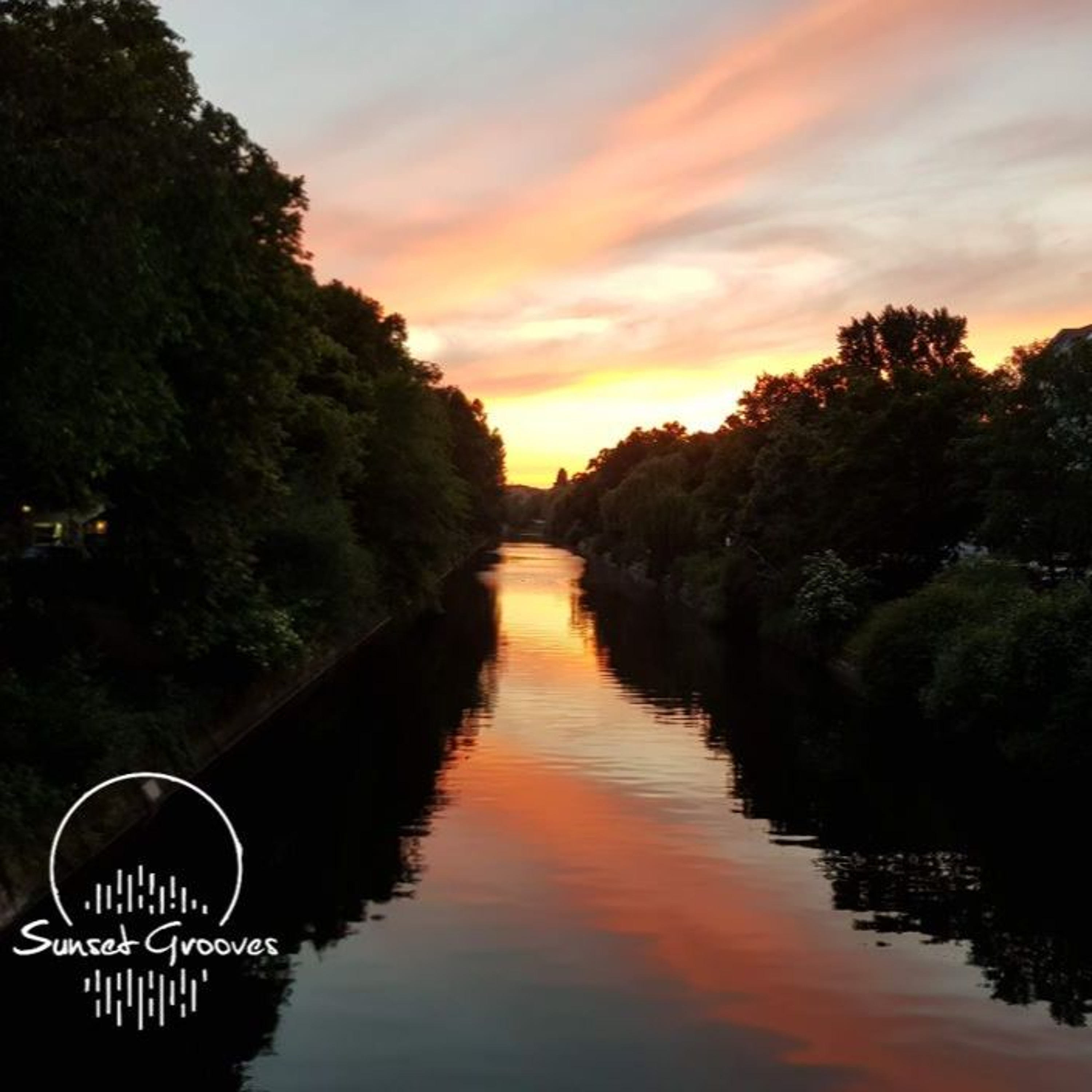 Sunset Grooves Podcast #176 - Ama:rú