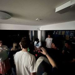 Anreal hard house set 😆