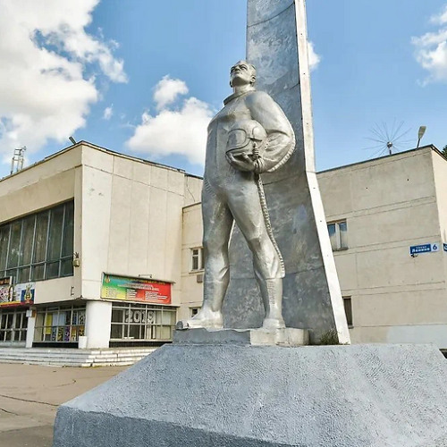 на окраину Зари (Курчивой / Князевой) ну тут я в гавно айм сорри бэйб))