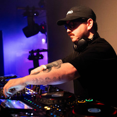 CSAD Live @ Wonderlove (Flux w/ USB Check)