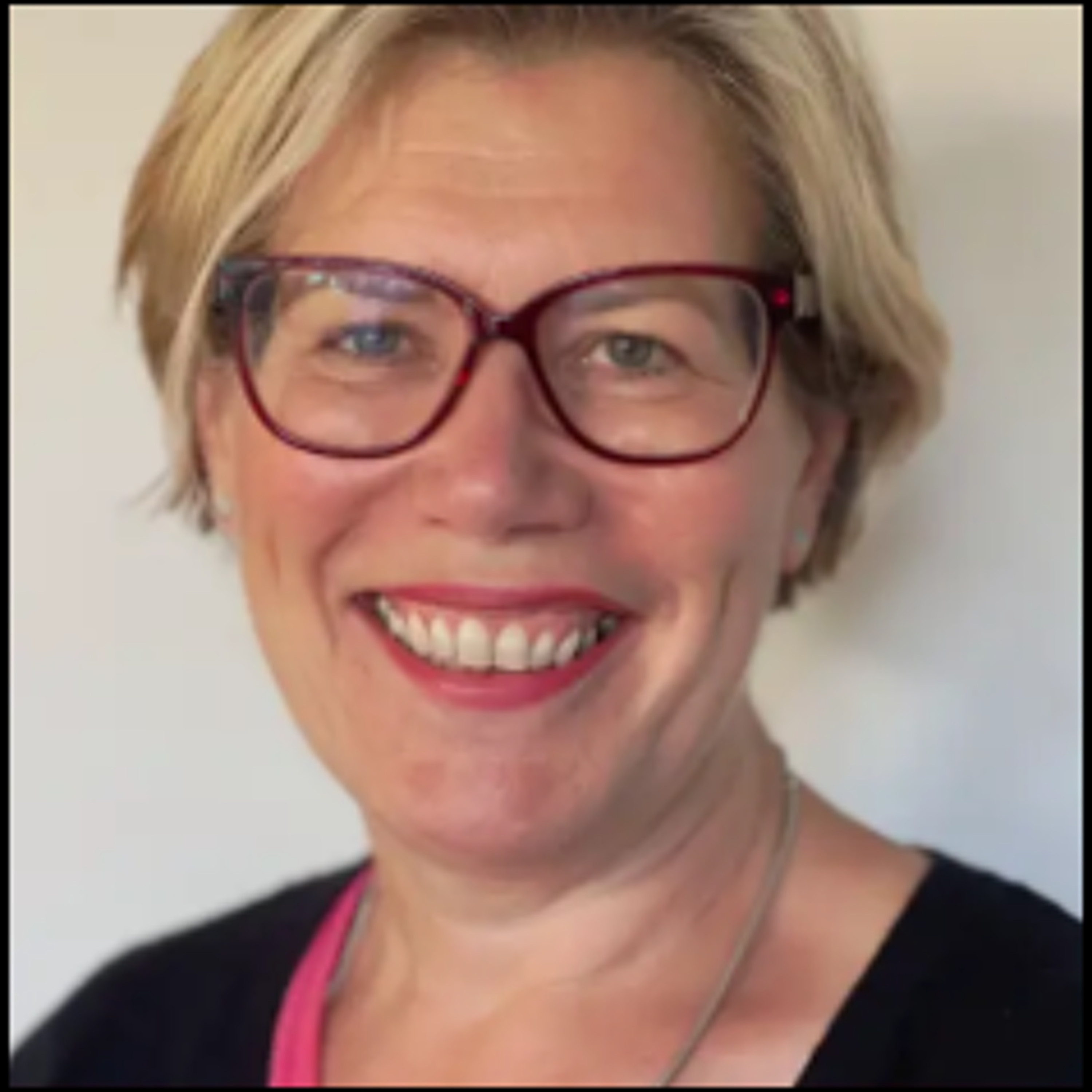 Radio Show #651 – Building a People Strategy on the Engage for Success Model Seven Years On episode artwork