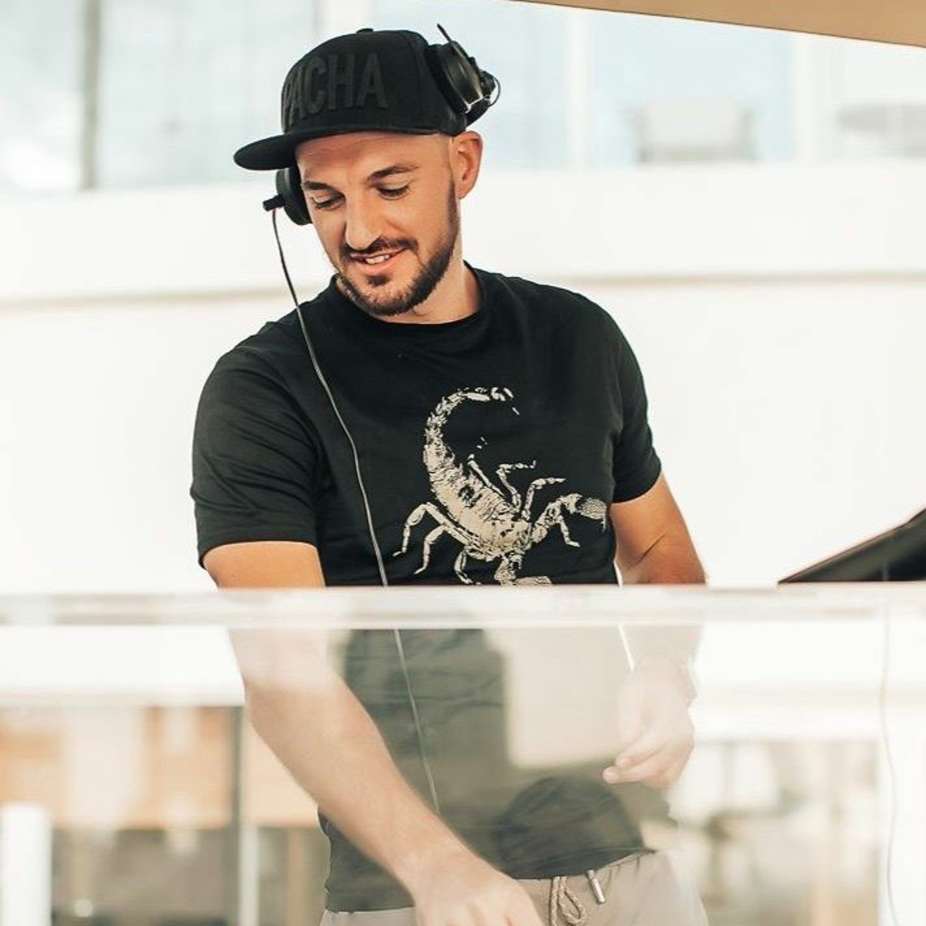 Mick Willow Mixes