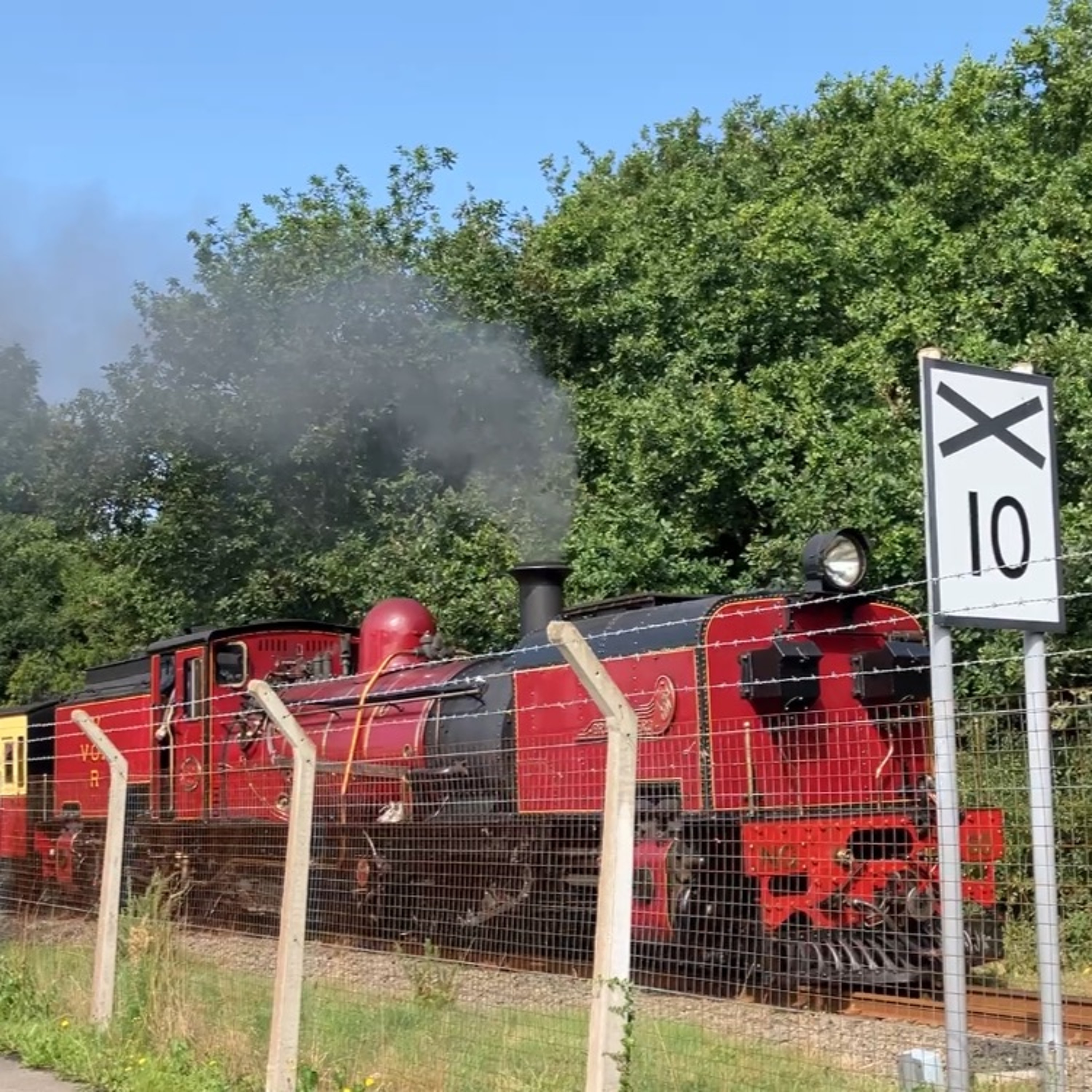 The 10:30 from Aberystwyth Choo Choo episode artwork