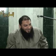 لماذا لا يثبت أغلب الملتزمين ؟! .. " ظاهرة التسرب الالتزامي " .. لقاء خاص .. د . حازم شومان
