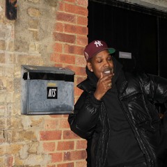 Steven Julien Presents: The Apron Show 220125