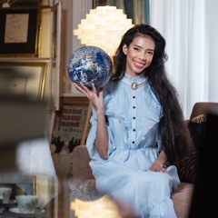 Rani Vanouska T. Modely - Using Football To Transform Lives