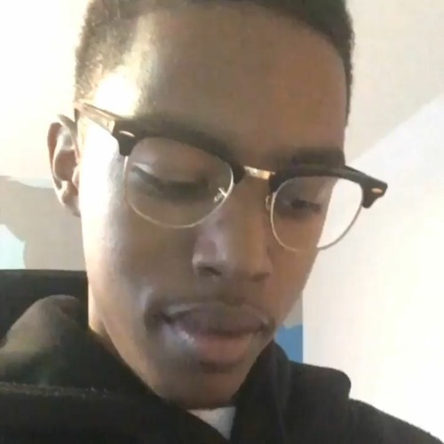 Ayo, The Pizza Here