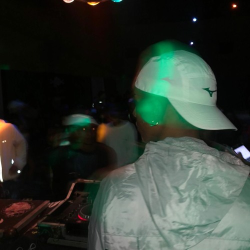 CALOR HUMANO = DON CORINGUINHA = MC MR BIM MC RKOSTA aud ofc