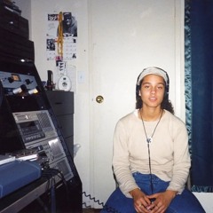 AyooLii - Alicia Keys (Looped & Truncated Mix)