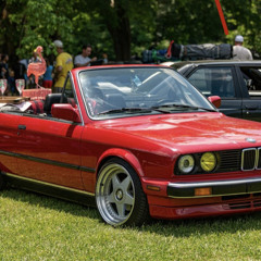 E30