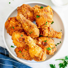How to Reheat Fried Chicken Without Losing Crispiness