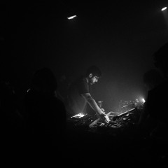 buzzi_live_outlaw_2.22.25_holo