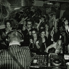 140 Mix Archive