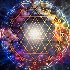 Surrealism - The Tringle