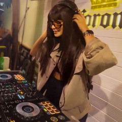 Alexxa @ Krabi Beach Club