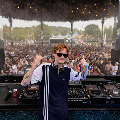 Stream Foeth Foeth Listen to Tomorrowland 2024 playlist online for