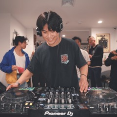 Feel-Good House DJ Set at Thrift Shop | Giving Groove (Session No. 11) | Dance, Funky, UK Garage