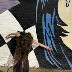 echoes of your laugh *bb dont fw no mo im hi*