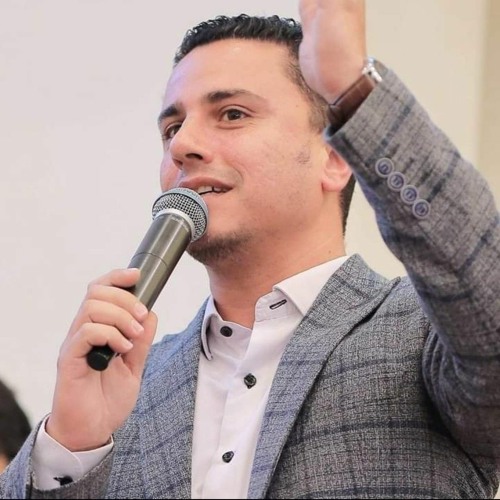 ترنيمة عايز اعيش العمر ليك