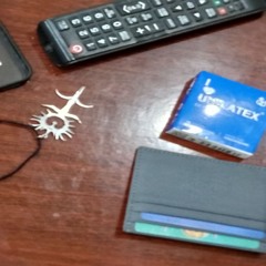 купюры пачки w/КАНЬЪЭ ВЪЭСТ