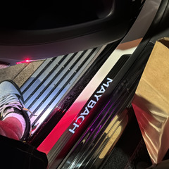 WOAH! (prod. by Damn Dash)