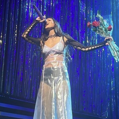 i'm yours (unreleased by olivia)