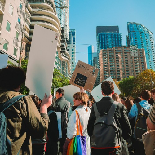 Worker strike at Dal: students and staff weigh-in