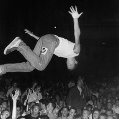 Mat.yx | Hard bounce techno / rawstyle set to jump over people