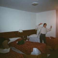 ACURRUCAR(COVER-ED MAVERICK)