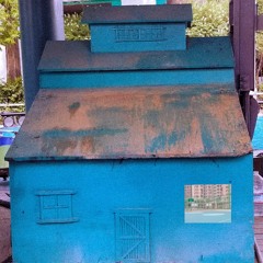 minimarts And Chocolate Crescents prod. Guy Laborde